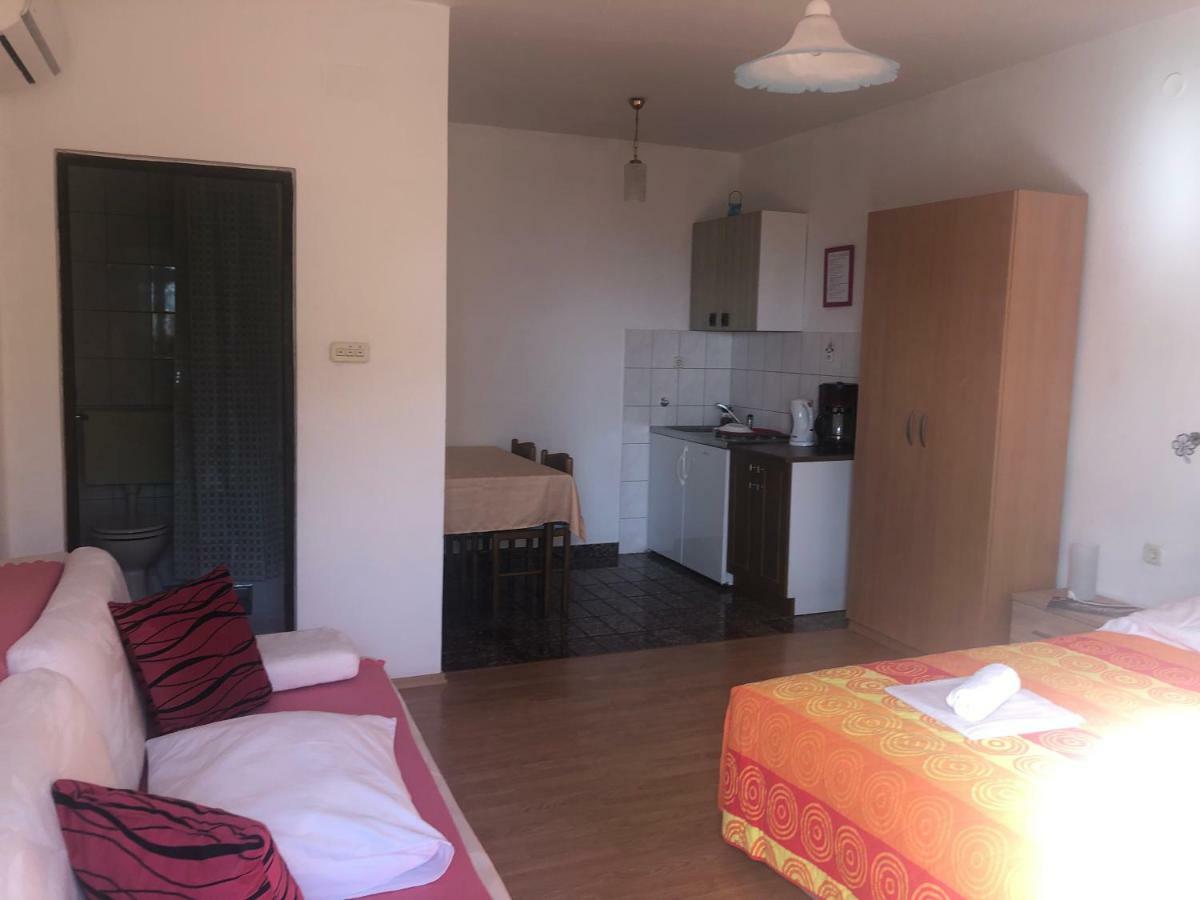 4 Sisters Apartments Gradac  Zewnętrze zdjęcie